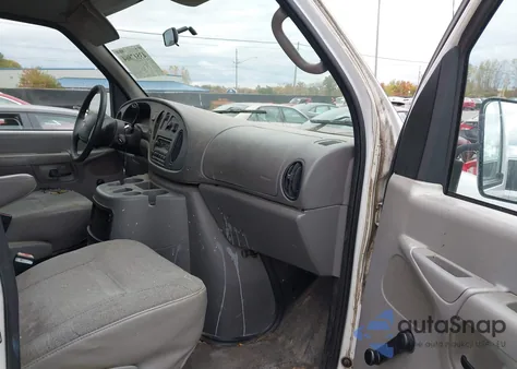 2002 Ford E-250 Commercial/Recreational из США, поврежденный, VIN 1FTNS24212HB49304